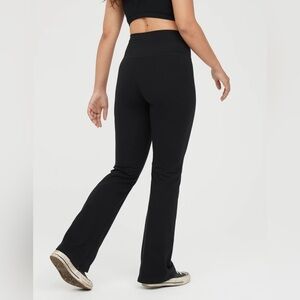 Offline by Aerie High-Waisted flare Leggings